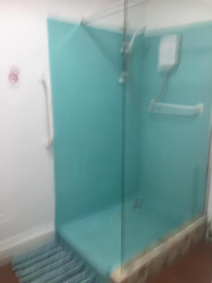 Singer House: Seafront Garden Flat With Parking
